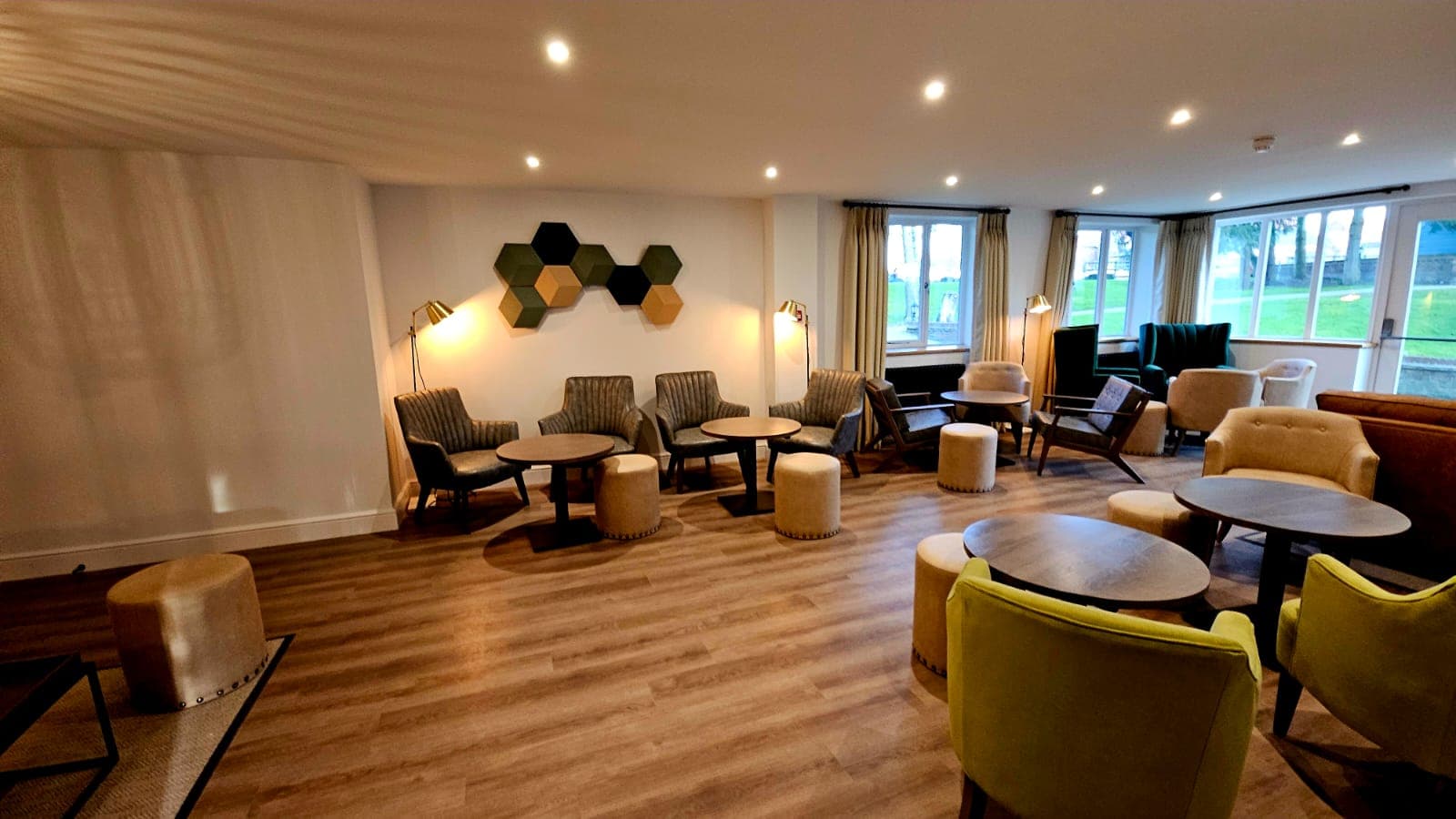 The Lounge
