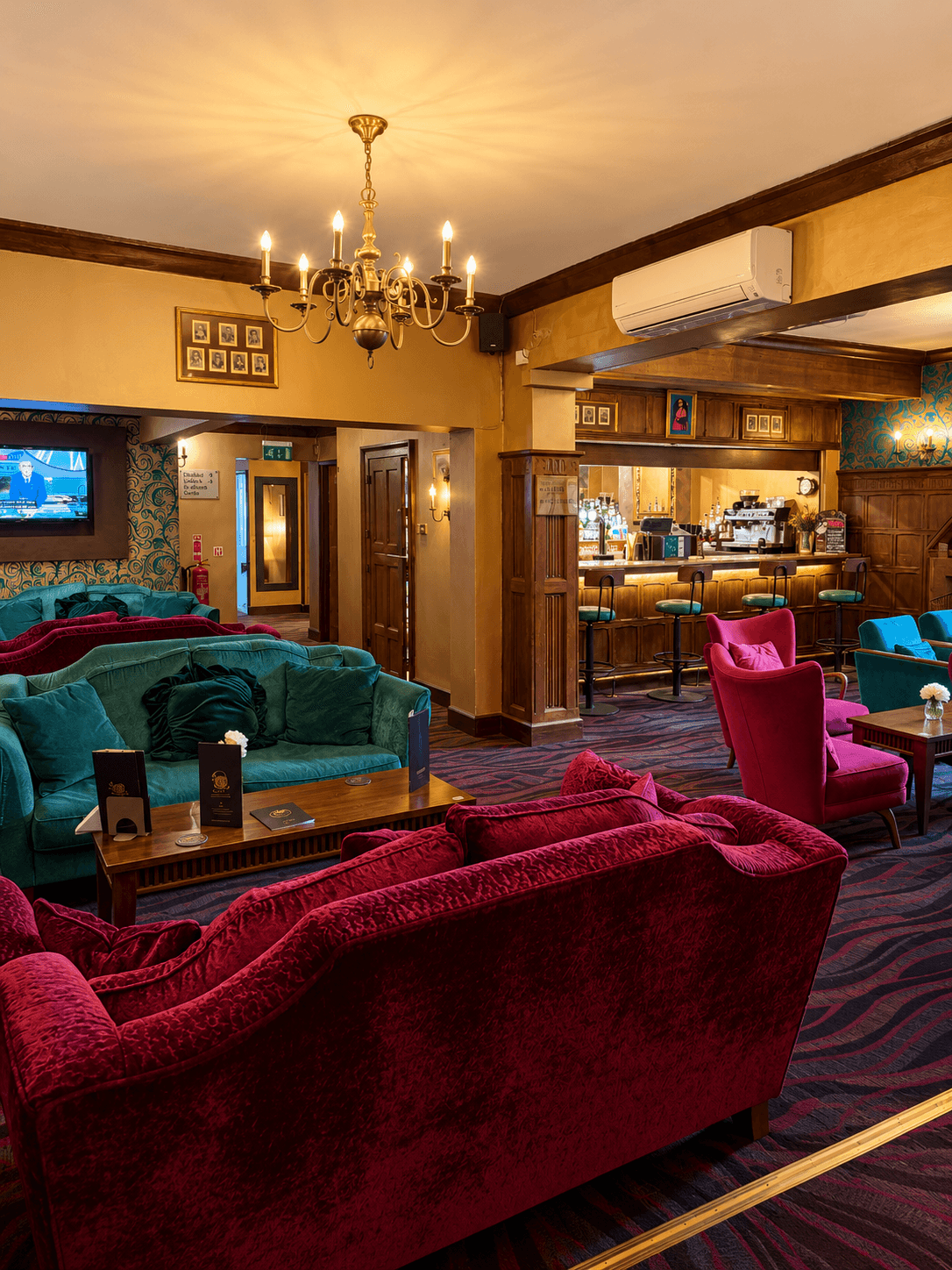 lounge at Kohl Lounge