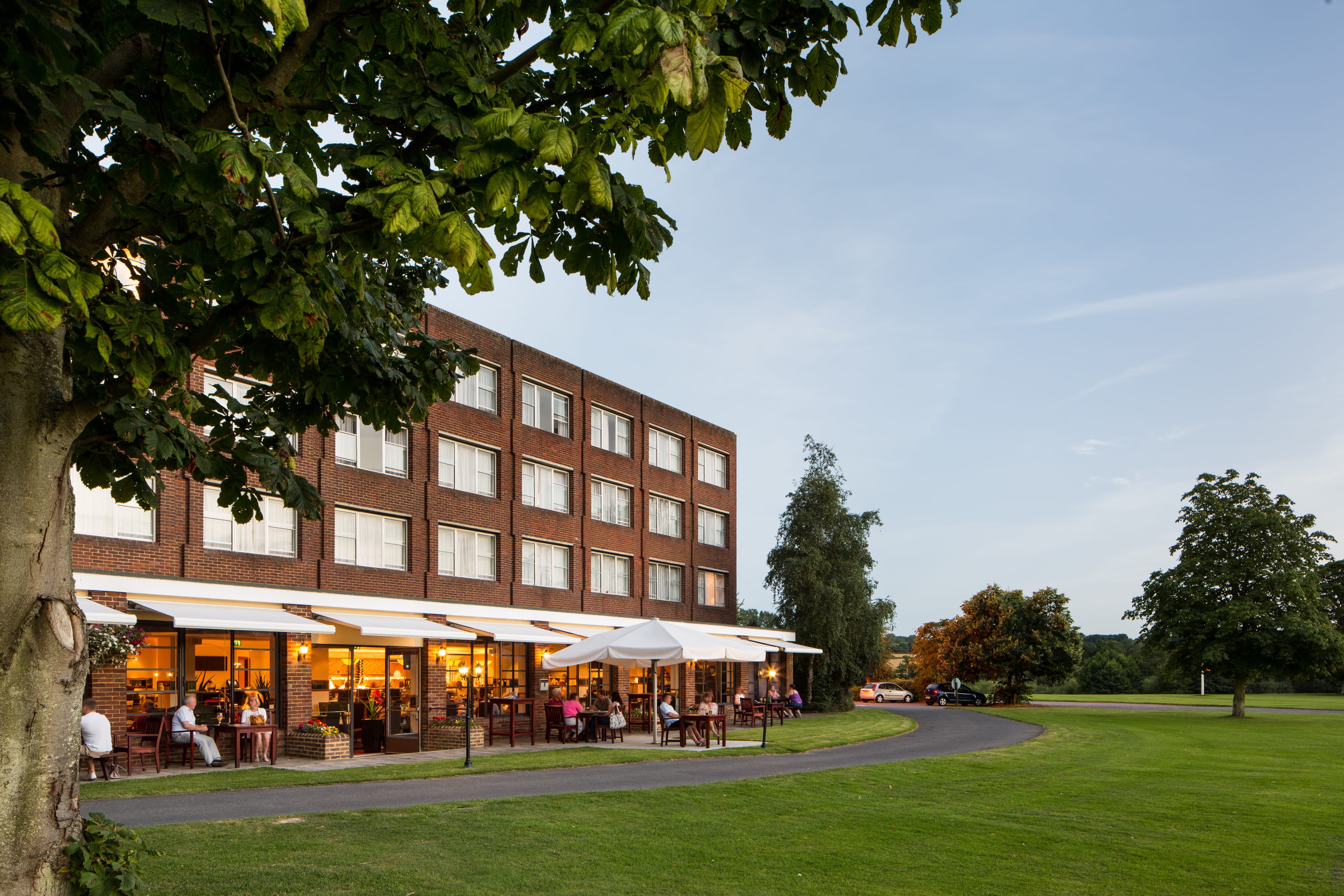 Exterior terrace of Mercure Maidstone Great Danes Hotel