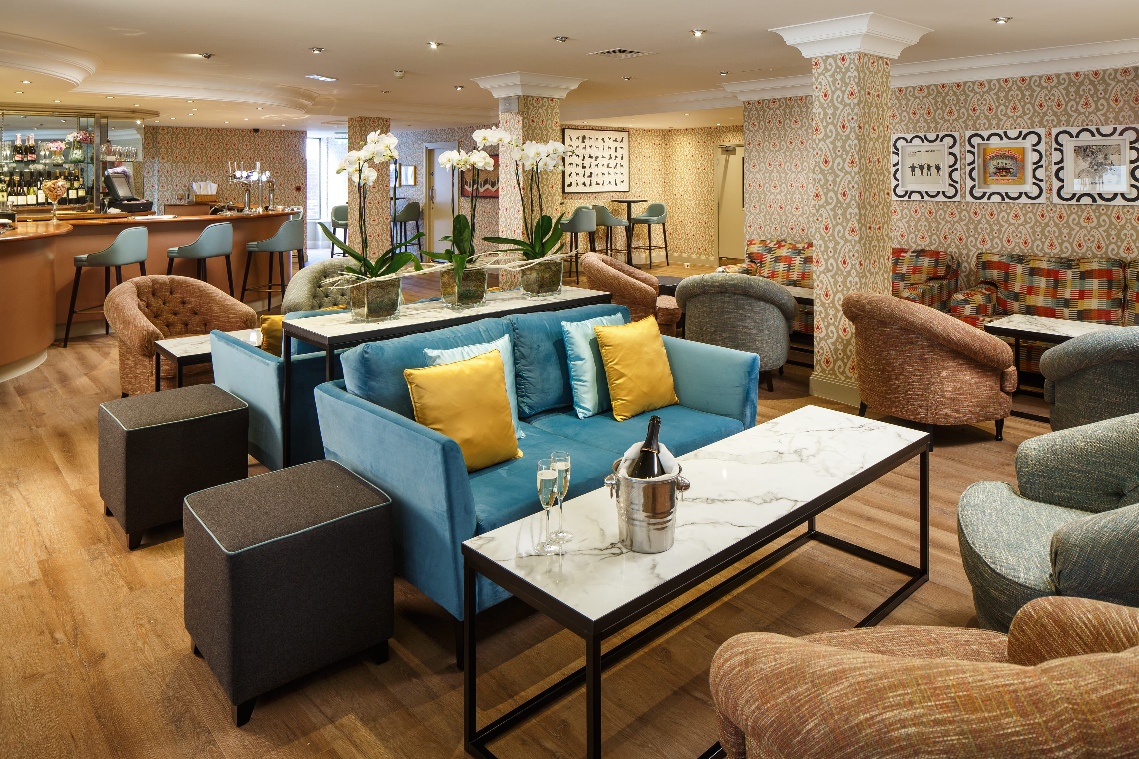 Hotel lounge bar