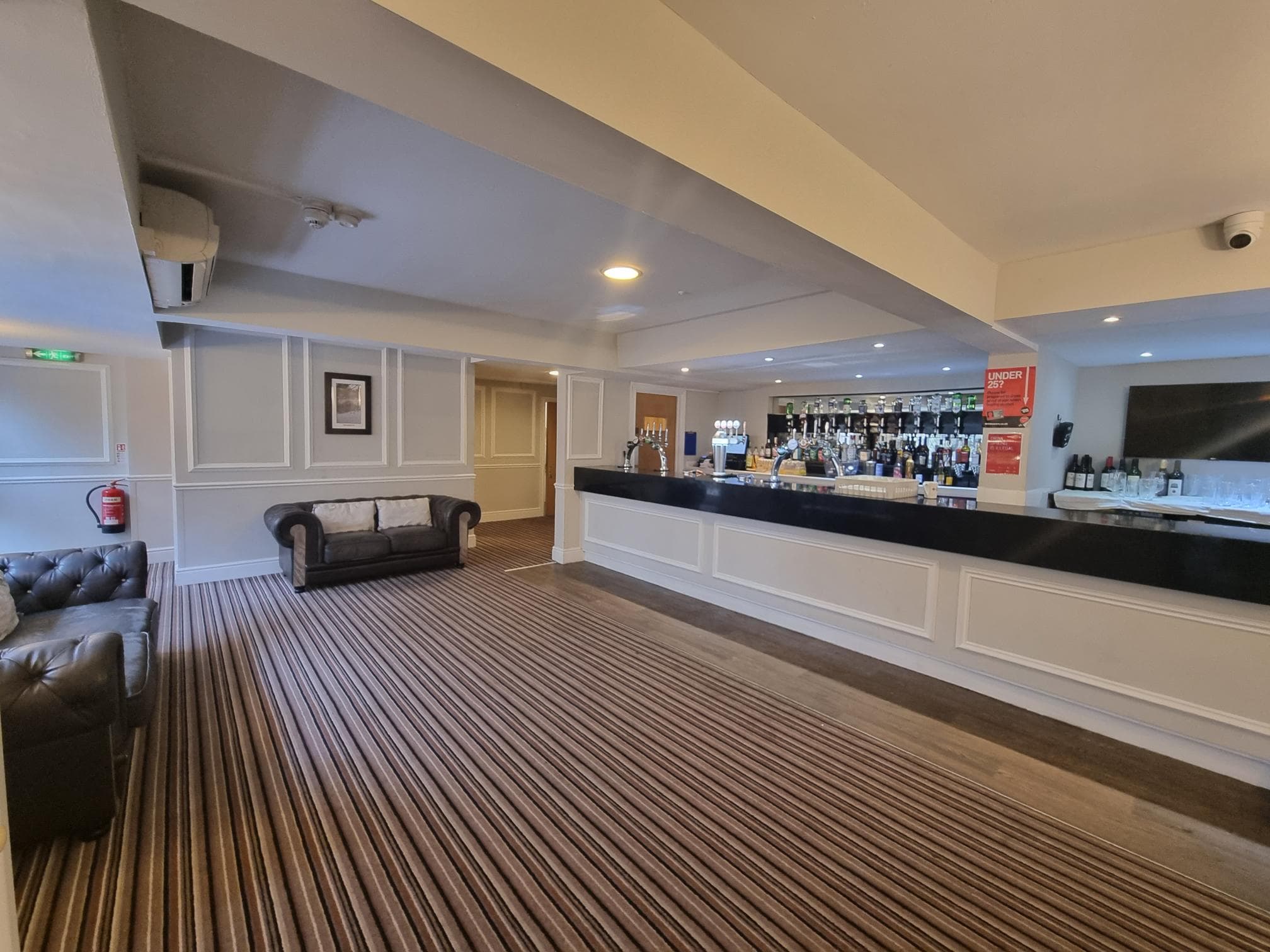 Chatsworth/Haddon Bar area at Mosborough Hall Hotel