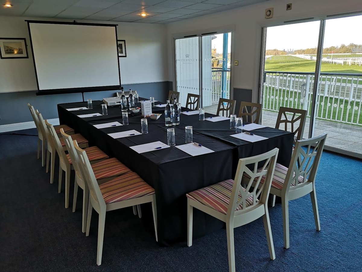 Paddock Suites